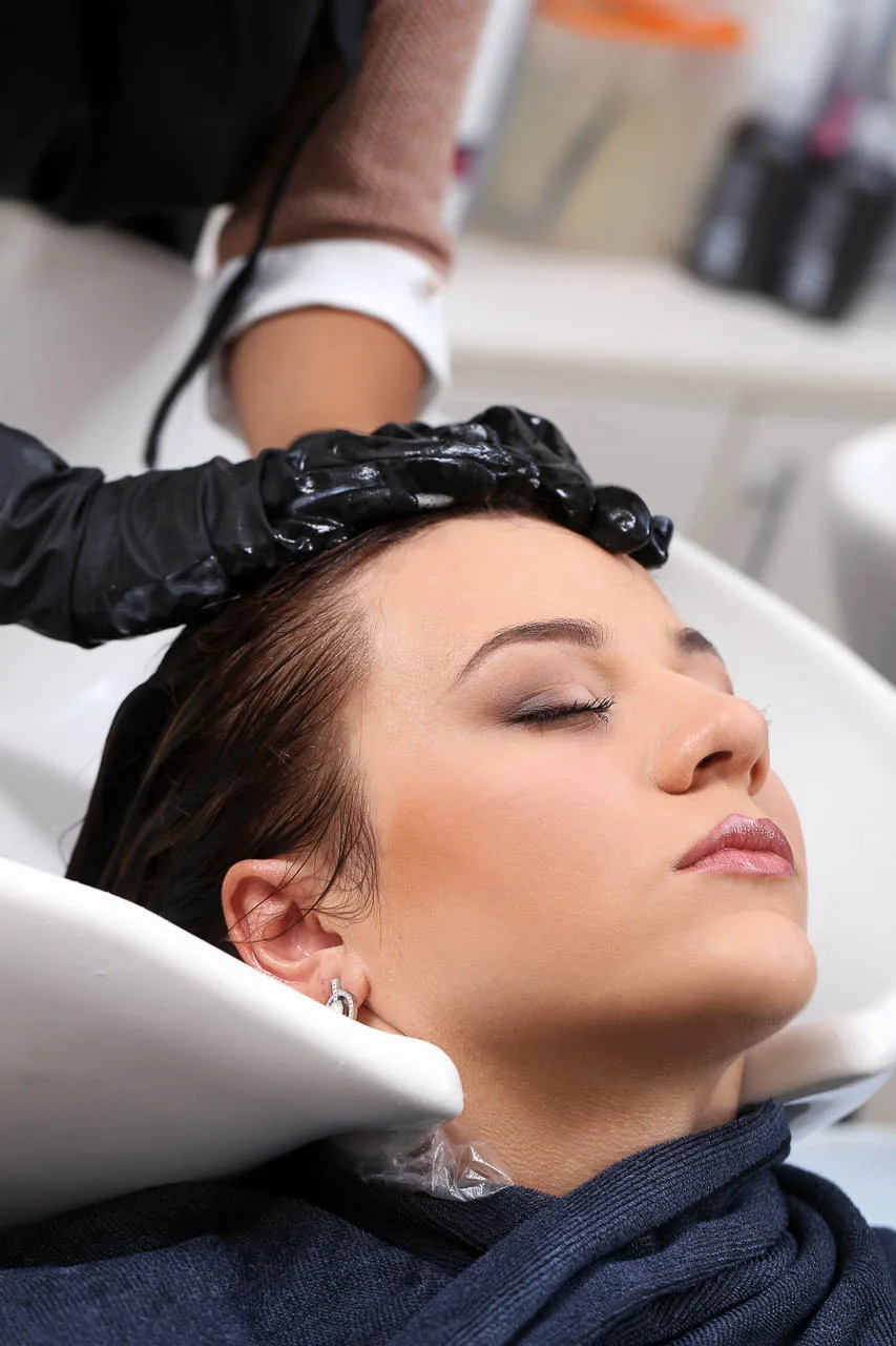 Inicio 6 Lavar y secar con secador